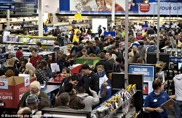 Picture of overflowing shoppers in store 